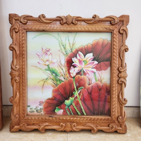 Cánh Sen Khoe Sắc